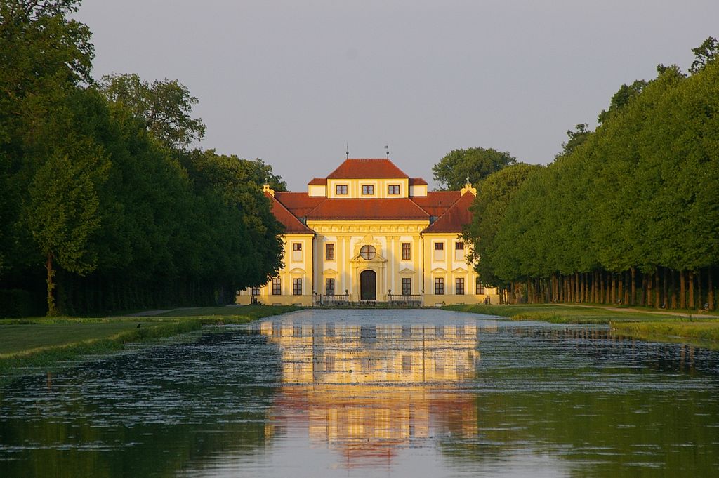 Schlossanlage Schleißheim, Deutschland: Sehen Sie die interessantesten Sehenswürdigkeiten, wo man hingehen, was man essen kann und wo man übernachten kann