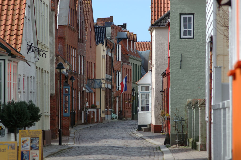 Husum, Deutschland: die interessantesten Sehenswürdigkeiten, wo man gut essen und sich amüsieren kann