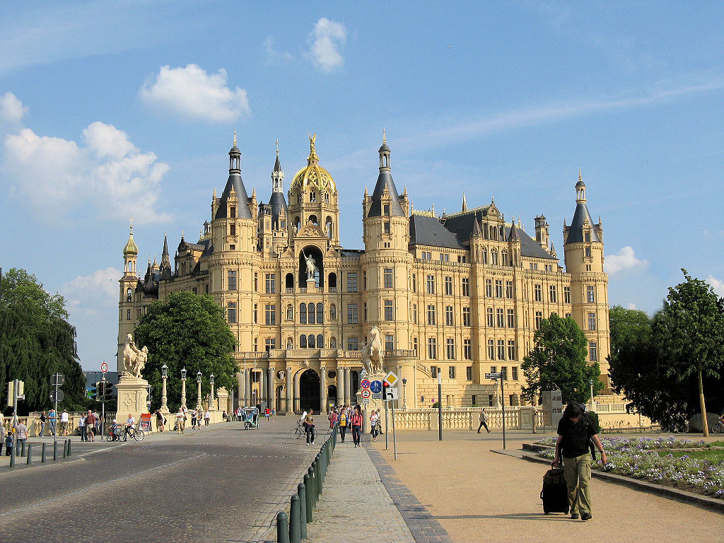 Schwerin, Deutschland: Die interessantesten Sehenswürdigkeiten, Dinge zu sehen, wo man essen kann, Reiseberichte