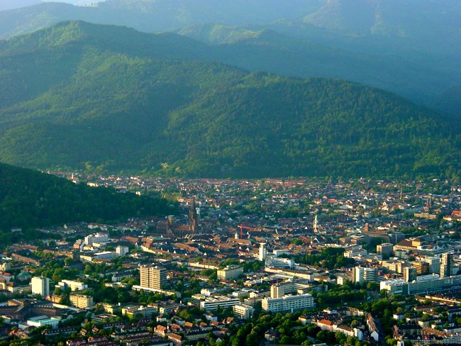 Freiburg, Deutschland: Die besten Sehenswürdigkeiten, wo man sie sehen kann und was man in der Stadt essen kann, Reiseberichte