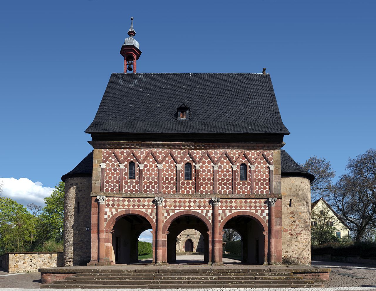 Lorsch, Deutschland: Was Sie sehen, essen und trinken sollten